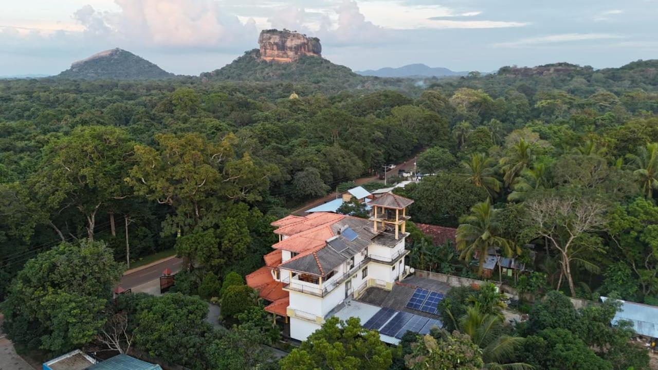 Sigiriya Summer Resort Ngoại thất bức ảnh